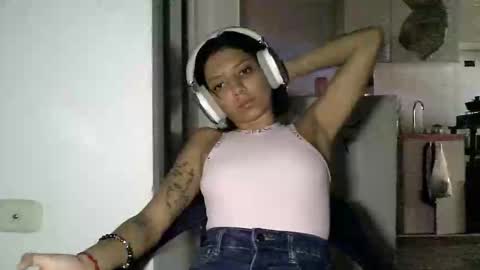 Snapshot of zafiro_rubi chatting on 22, 5, 2026 Zafiro online show from 22, 5, 2026