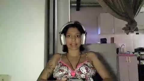 Snapshot of zafiro_rubi chatting on 28, 5, 2026 Zafiro online show from 28, 5, 2026