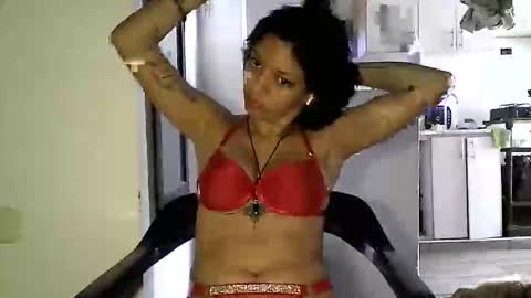 Snapshot of zafiro_rubi chatting on 1, 6, 2026 Zafiro online show from 1, 6, 2026