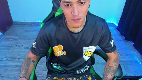 BiG Zafiro online show from 3, 5, 2026