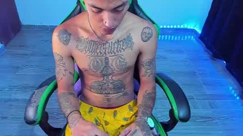 BiG Zafiro online show from 25, 5, 2026