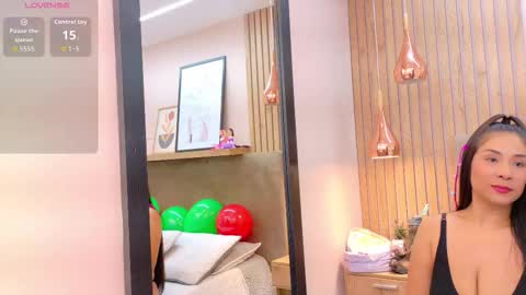 Snapshot of zahara_fox chatting on 9, 3, 2026 ZAHARA online show from 9, 3, 2026