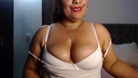 Snapshot of zahi_willx chatting on 20, 9, 2025 Zahi ... wants to play with everyone...yessss online show from 20, 9, 2025