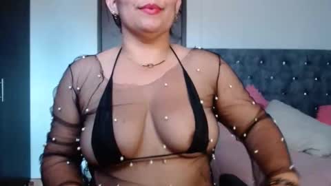 Snapshot of zahi_willx chatting on 12, 11, 2025 Zahi ... wants to play with everyone...yessss online show from 12, 11, 2025