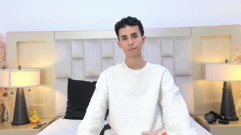 zahir_ashar online show from 8, 4, 2026