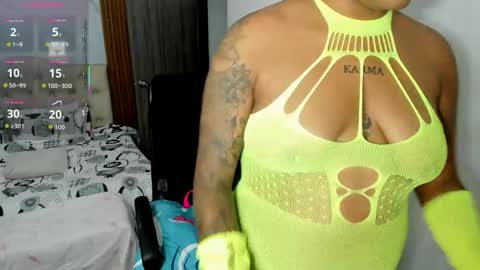 zahra_rose online show from 22, 4, 2026