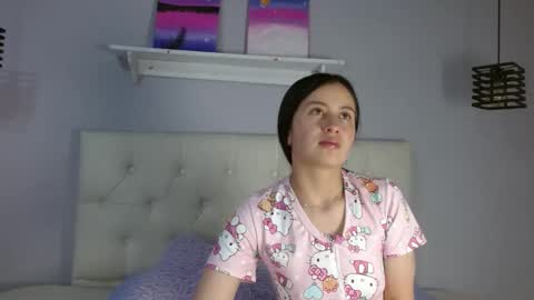 Snapshot of zaida_1 chatting on 8, 10, 2025 Zaida online show from 8, 10, 2025