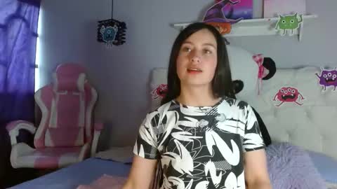 Snapshot of zaida_1 chatting on 25, 10, 2025 Zaida online show from 25, 10, 2025