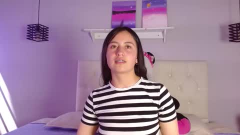 Snapshot of zaida_1 chatting on 5, 12, 2025 Zaida online show from 5, 12, 2025