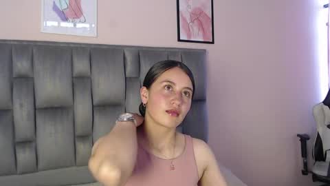 Snapshot of zaida_1 chatting on 1, 6, 2026 Zaida online show from 1, 6, 2026