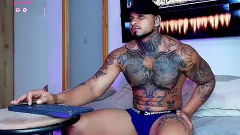 INSTAGRAM yormanfit7 online show from 15, 7, 2026