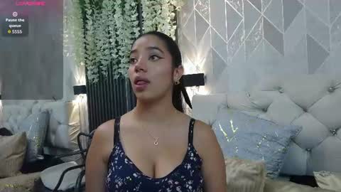 Zaira Bonny online show from 6, 8, 2026