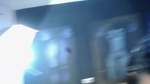 zalommee online show from 18, 4, 2026