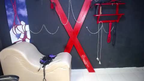 zalommee online show from 23, 4, 2026