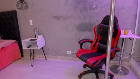 Samuel online show from 1, 6, 2026
