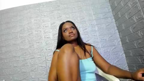 Snapshot of zamara__ chatting on 31, 10, 2025 Zamara online show from 31, 10, 2025