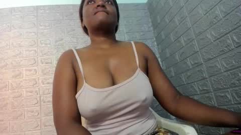 Snapshot of zamara__ chatting on 20, 5, 2026 Zamara online show from 20, 5, 2026