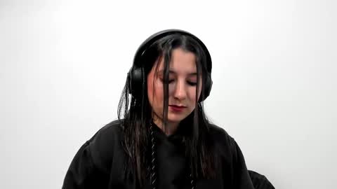 Snapshot of zammii69 chatting on 12, 10, 2025 zammii69 online show from 12, 10, 2025