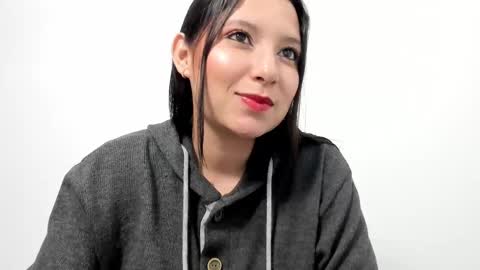 Snapshot of zammii69 chatting on 17, 11, 2025 zammii69 online show from 17, 11, 2025