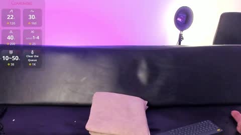 Zane Lux online show from 23, 4, 2026