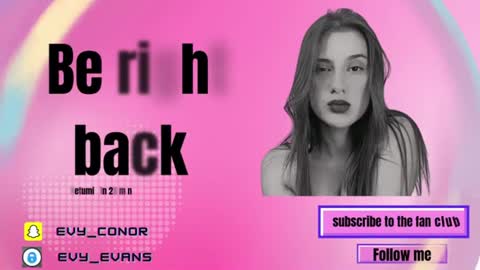 Snapshot of zaphiro__skye chatting on 13, 6, 2026 Skye online show from 13, 6, 2026