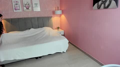 Zara Sweet  online show from 9, 1, 2025