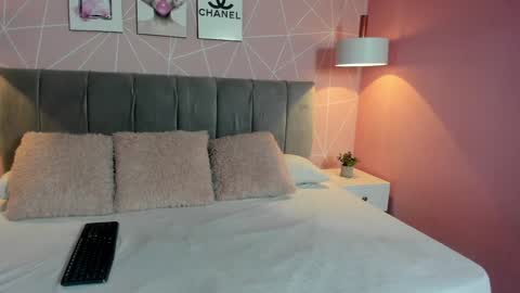 Zara Sweet  online show from 10, 1, 2025