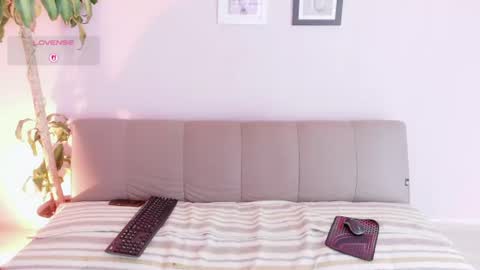 Snapshot of zara_fire chatting on 10, 7, 2026 zara_fire online show from 10, 7, 2026