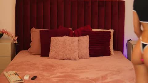 Zara online show from 4, 3, 2026