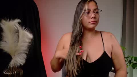 Zara Nova online show from 15, 4, 2026