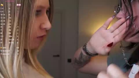 Snapshot of zara_shine chatting on 4, 3, 2026 Criss online show from 4, 3, 2026