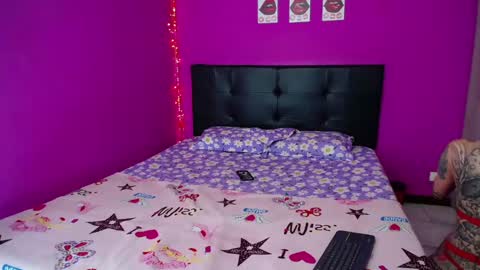 ZARA ANYELINA online show from 6, 12, 2024