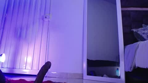 Zara online show from 4, 10, 2025