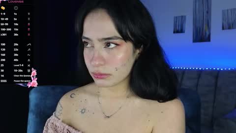 zaradames_ online show from 30, 10, 2025