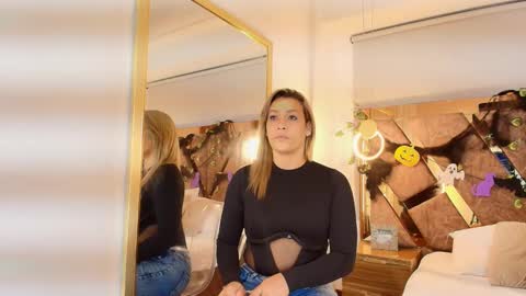 Snapshot of zarah_andrews chatting on 25, 10, 2025 Zarah Andrews online show from 25, 10, 2025