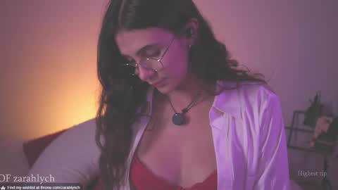 Miss Lynch   Next show  2911 online show from 28, 9, 2025