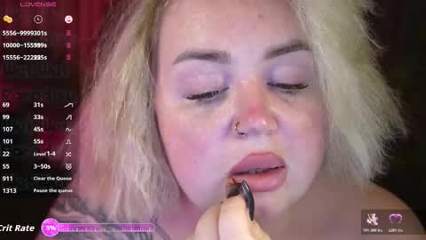 Lola online show from 12, 11, 2025