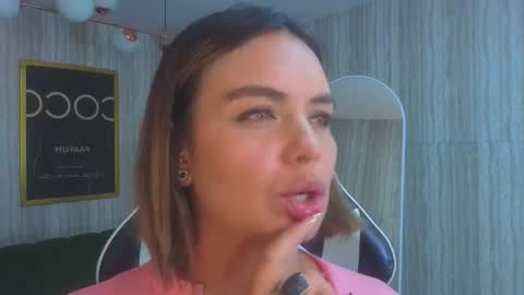 Isabella online show from 8, 1, 2026