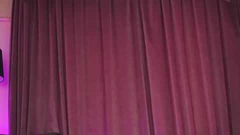 Snapshot of zariaavera chatting on 12, 5, 2026 zariaavera online show from 12, 5, 2026