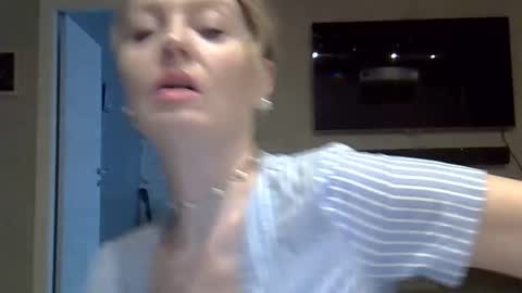 Zarina Swift online show from 26, 4, 2026