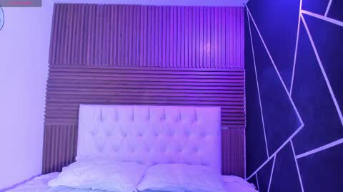 Zarina Waynne online show from 3, 4, 2026