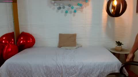 zayn_clausen online show from 15, 4, 2026