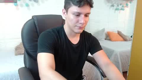 zayn_clausen online show from 18, 4, 2026