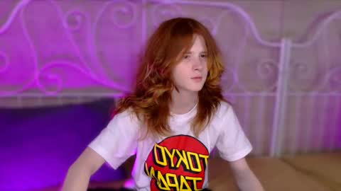 Snapshot of zaynginger chatting on 21, 12, 2025 ZAYN online show from 21, 12, 2025