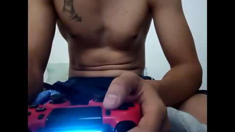 Snapshot of ze___________________ chatting on 19, 2, 2026 ze online show from 19, 2, 2026