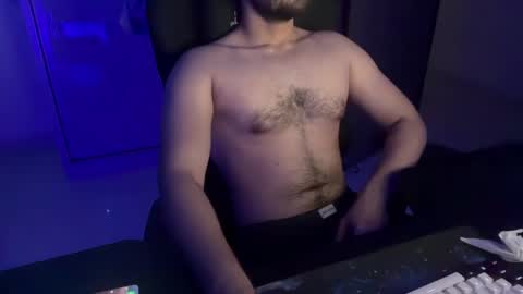 Snapshot of ze_boi chatting on 6, 4, 2026 Ze online show from 6, 4, 2026
