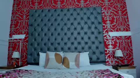 Karolyne online show from 10, 2, 2025