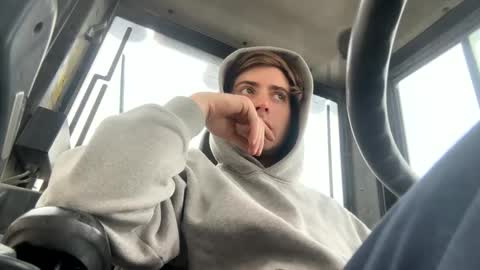 zeee420 online show from 13, 3, 2026