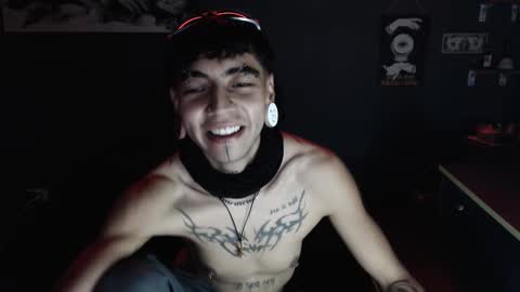 Snapshot of zeldrissss chatting on 28, 11, 2025 Zeldris online show from 28, 11, 2025