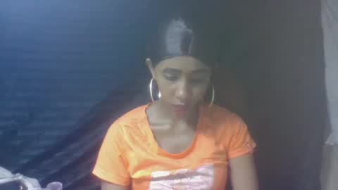 Snapshot of zeolineess chatting on 21, 11, 2025 zeolineess online show from 21, 11, 2025